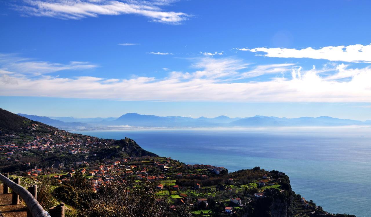 Bed and Breakfast Oltre La Costa Аджерола Екстер'єр фото